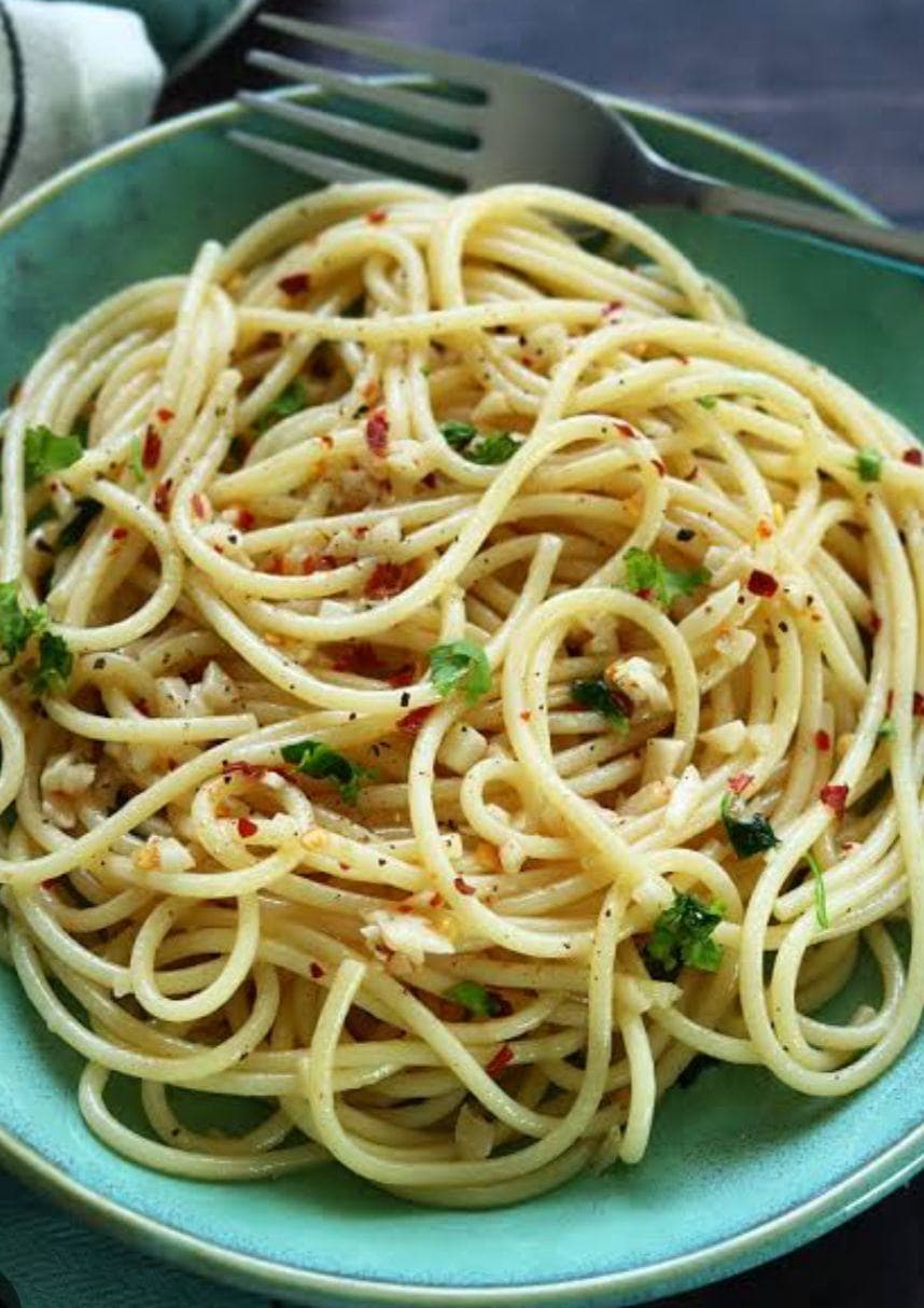 Spaghetti Aglio e Olio Chicken