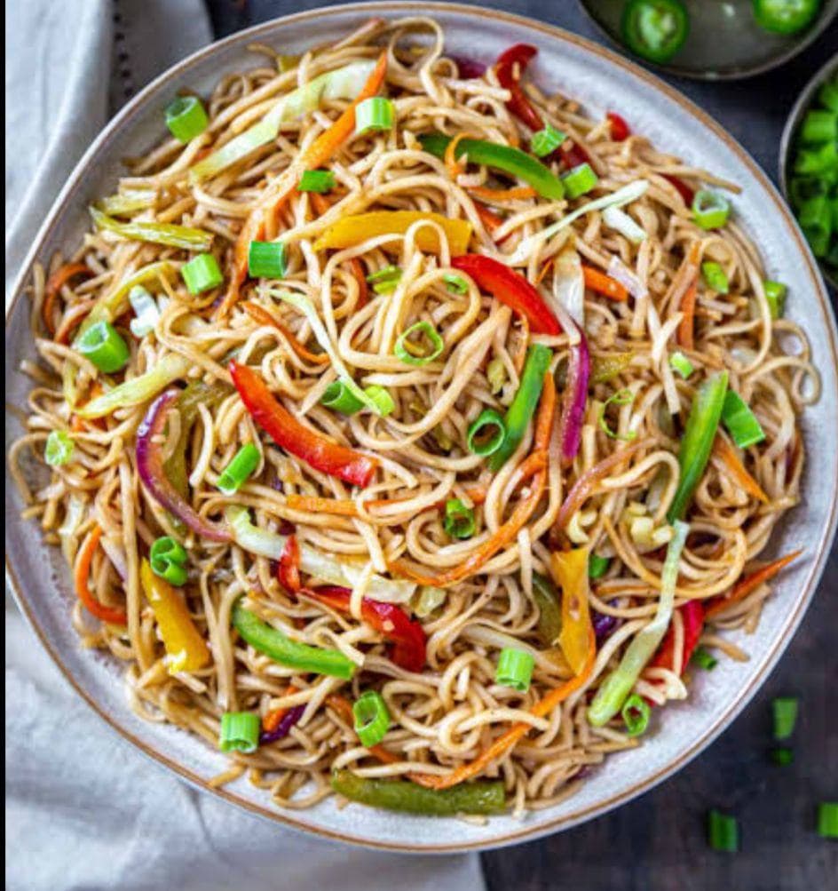 Hakka Noodles Veg